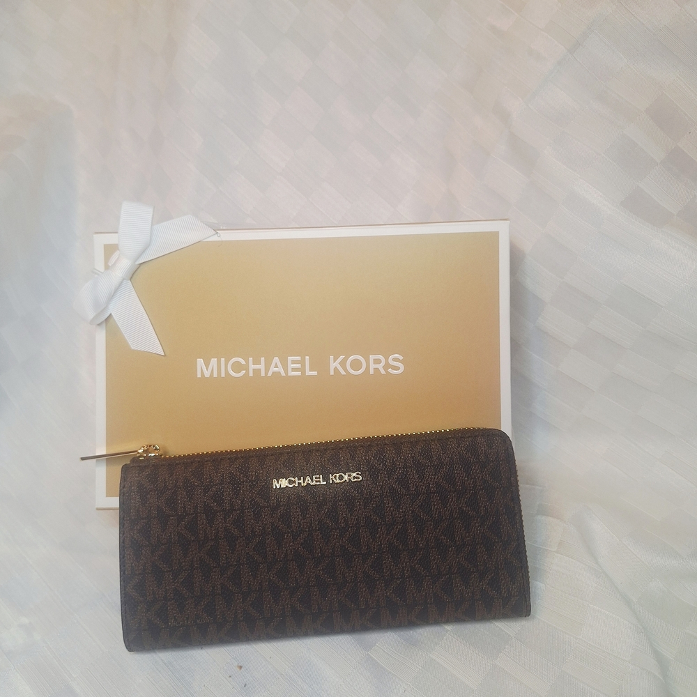 Michael Kors Brown Wallet